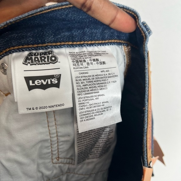 NEW Levi’s Super Mario High Rise Denim Shorts - Picture 8 of 10
